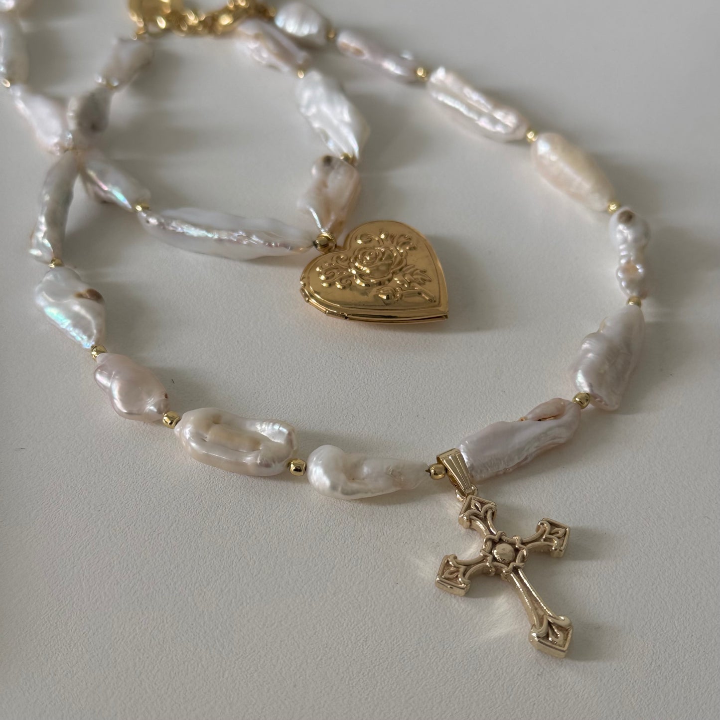 Baroque Benediction Necklace - Mother of Pearl