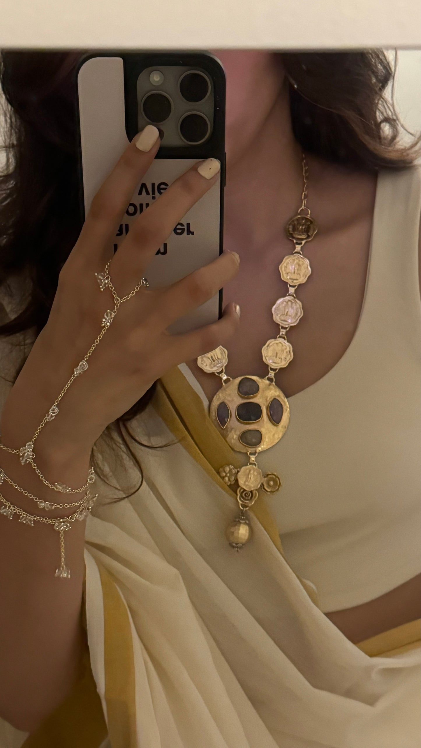 Dew Drop Hand Chain - Wedding Edit