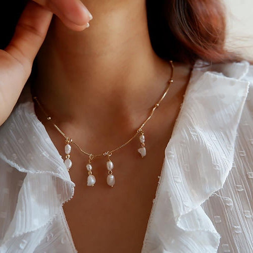Yuri Necklace