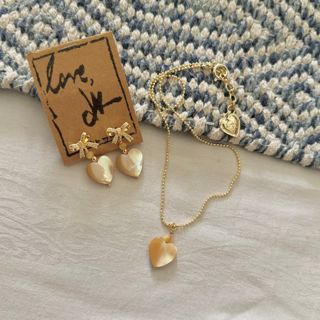 Mother of Pearl Necklace