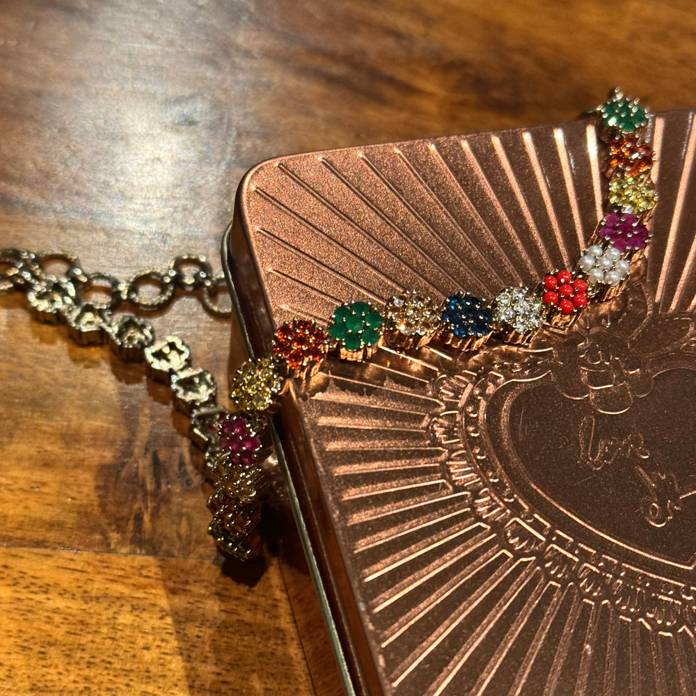 Regalia Choker