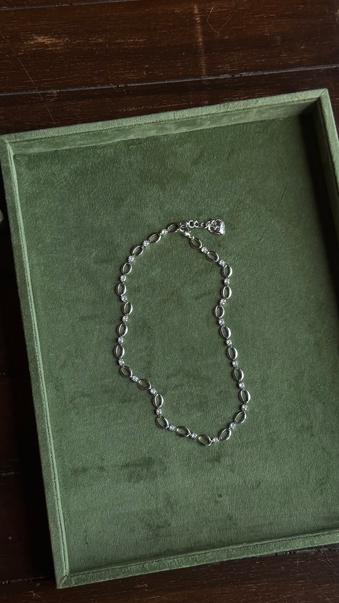 Palais Necklace