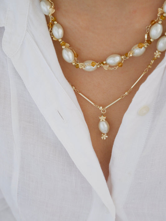 Pearl Blossom Layered Necklace Set