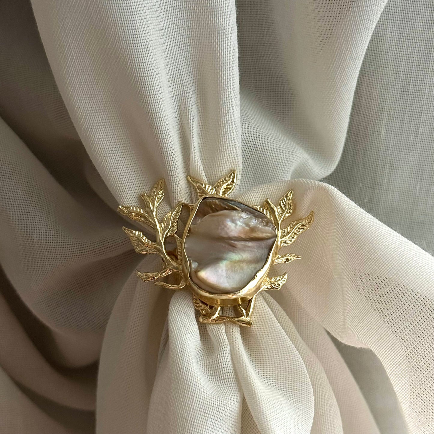 Leafy Mother of Pearl ring