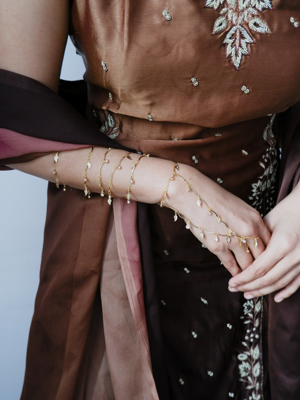 Lata Hand Chain