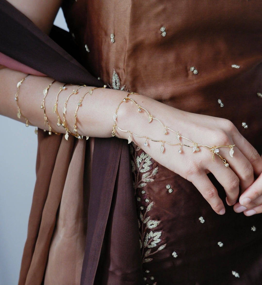 Lata Hand Chain
