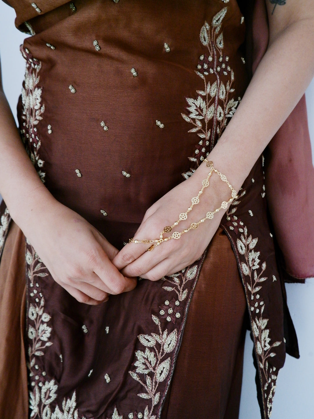 Meera Hand Chain