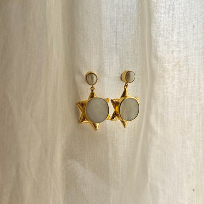 Mother of pearl sunny earrings